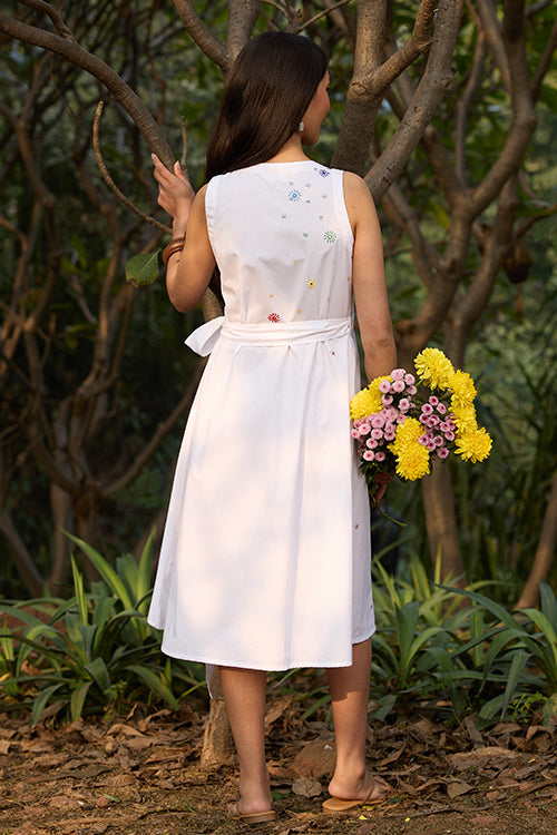Okhai Magical Elixir Hand-Embroidered and Mirrorwork Pure Cotton Wrap Dress - Image 3
