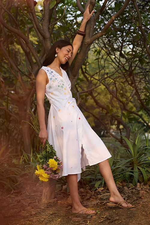 Okhai Magical Elixir Hand-Embroidered and Mirrorwork Pure Cotton Wrap Dress - Image 4