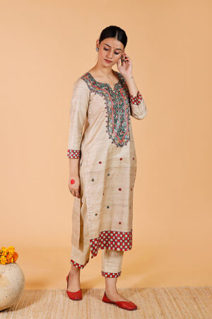 Gubbaro Handpainted Madhubani 'Bagmati' Tussar SIlk Kurta