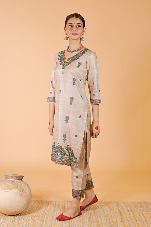 Gubbaro Handpainted Madhubani 'Maithili' Tussar SIlk Kurta - Image 2